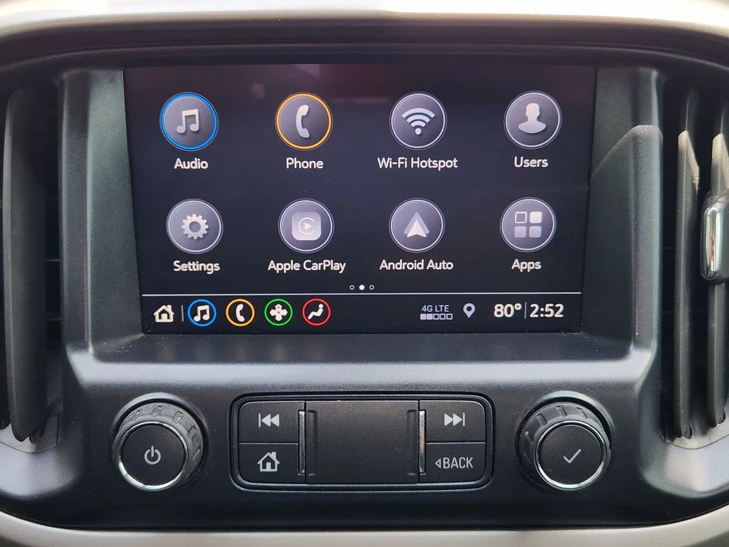 Used 2020 Kinetic Blue Metallic Chevrolet 4WD Z71 image 20