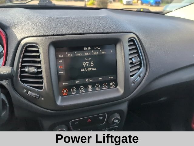 Used 2019 Gray Jeep Trailhawk image 7