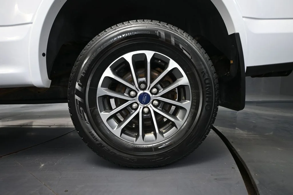 Used 2020 White Ford XLT image 13