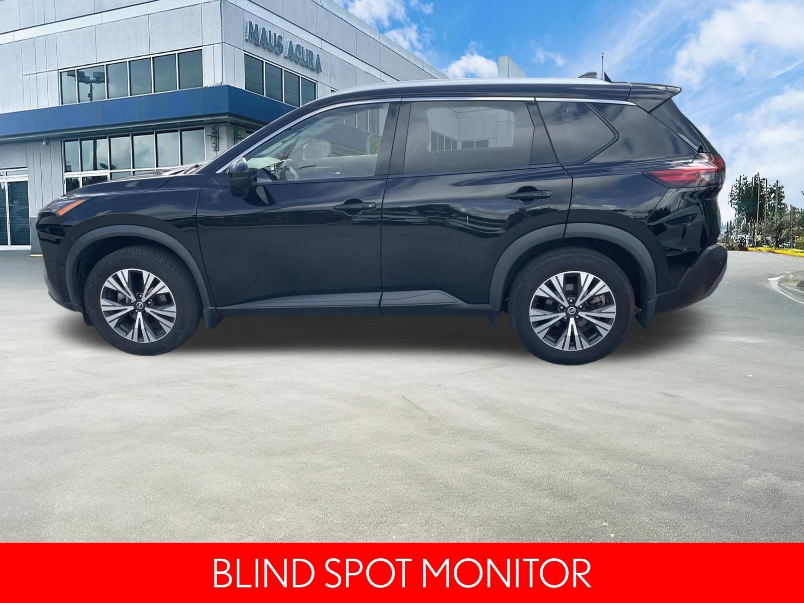 Used 2021 Black Nissan SV image 7
