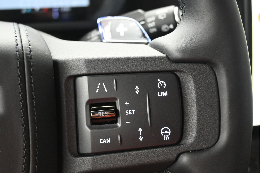 New 2026  Land Rover  OCTA image 19