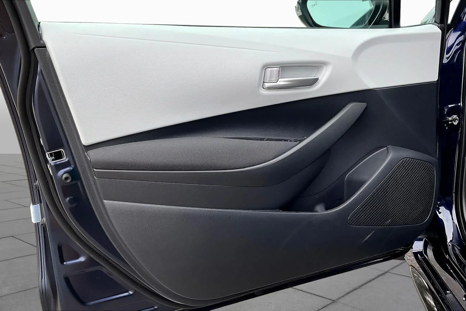 New 2027 Blueprint Toyota SE image 10