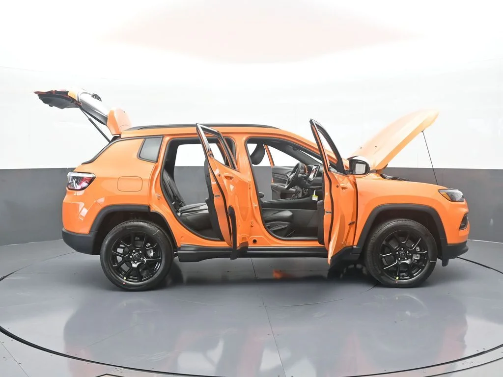 New 2026 Joose (DISC) Jeep Latitude image 65