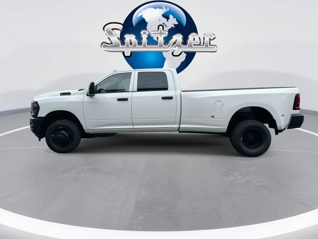 New 2026 Bright White Clear-Coat Exterior Paint RAM Tradesman image 6