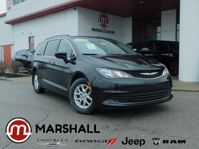 2020 Chrysler Voyager LX