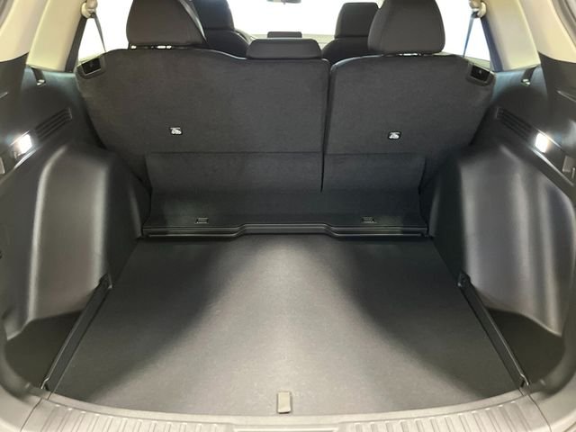 New 2026 Platinum White Pearl Honda EX image 26