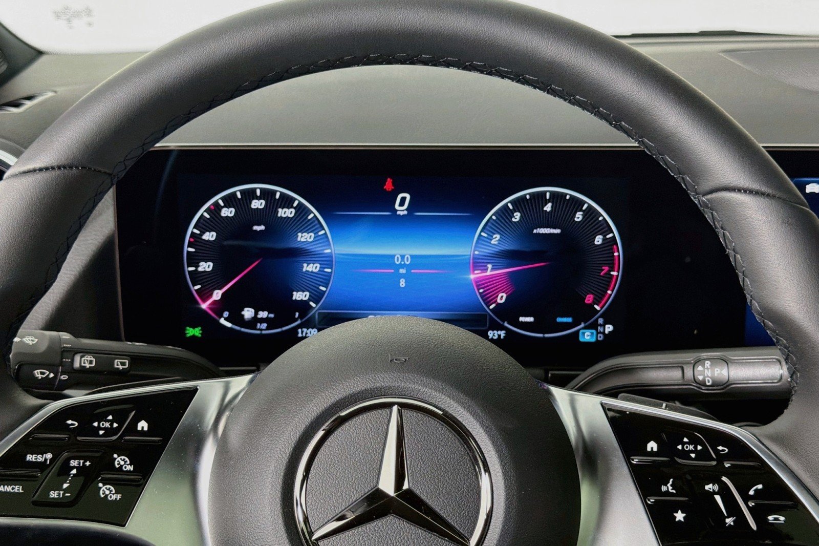 New 2026 Polar White Mercedes-Benz GLA 250 SUV image 18