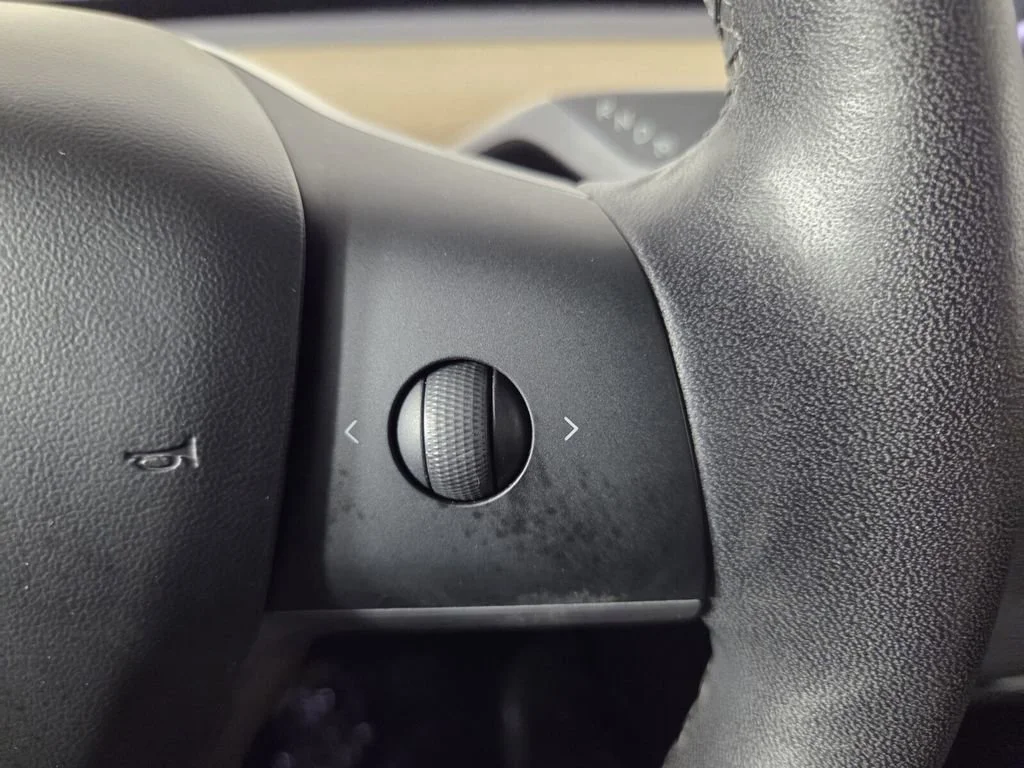 Used 2020 White Tesla Long Range image 18