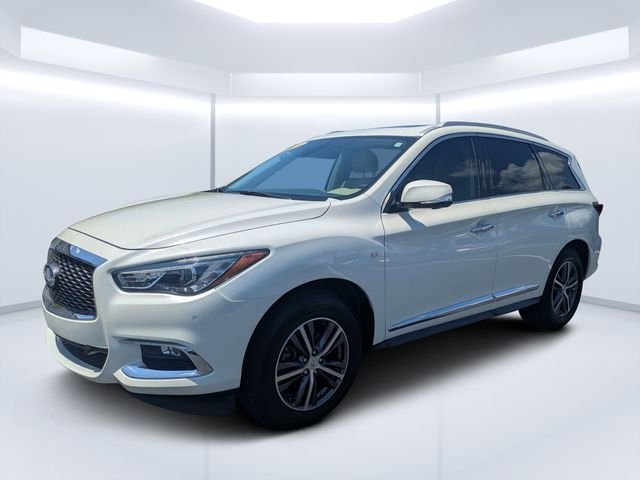 Used 2019 White INFINITI LUXE image 7