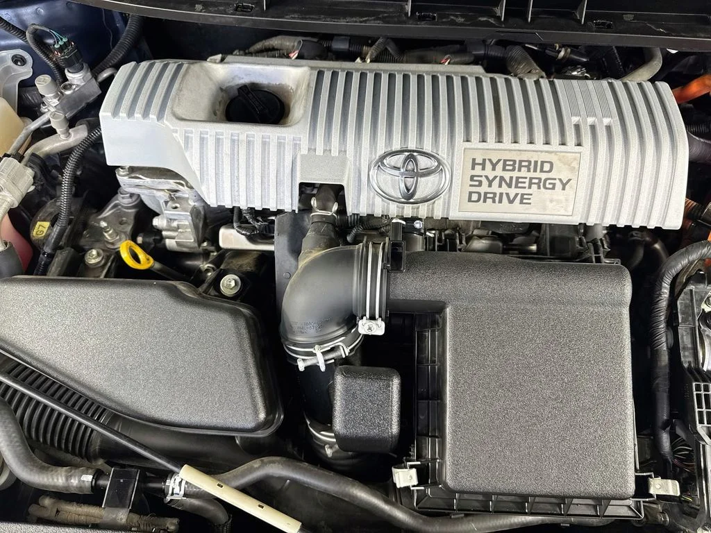Used 2013 Blue Toyota Five image 33