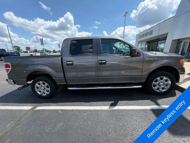 Used 2014 Sterling Gray Metallic Ford XLT image 4