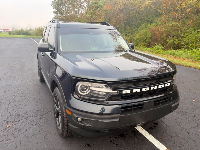 Used 2021 Blue Metallic Ford Outer Banks image 7