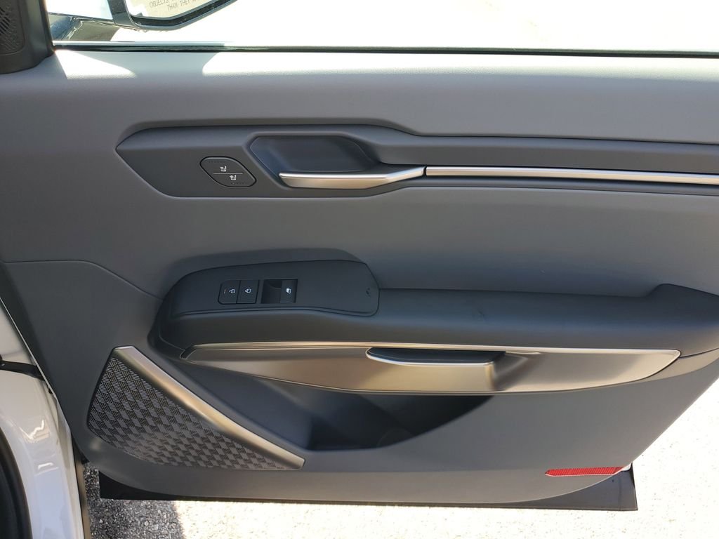 2026 Kia EV9 Light L/R - Photo 14