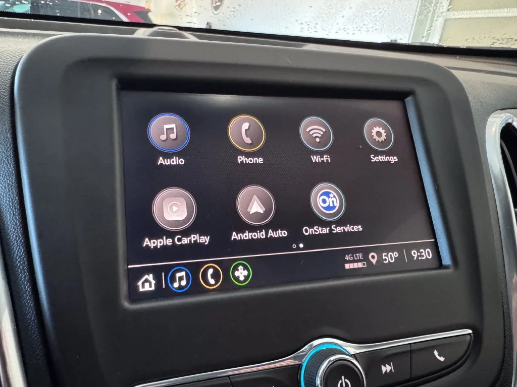 2024 Chevrolet Equinox LT - Photo 18