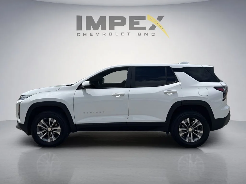 Used 2026 Summit White Chevrolet LT image 2
