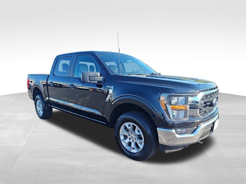 Used 2023 Black Ford XLT image 7