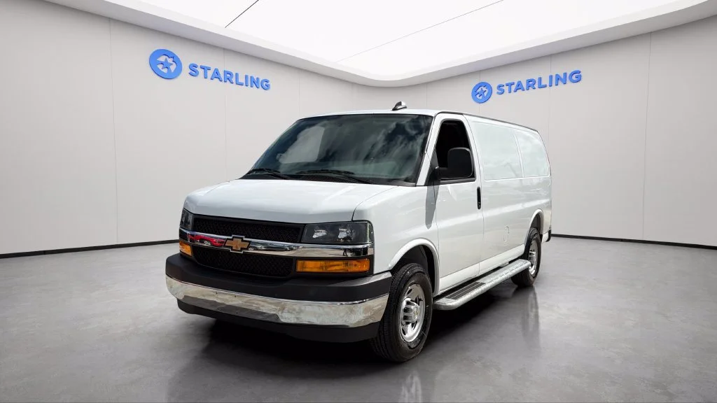 2025 Chevrolet Express Cargo Work Van - Photo 16