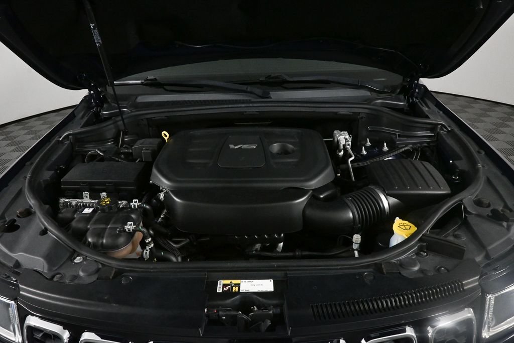 Used 2018 Blue Jeep Limited image 30