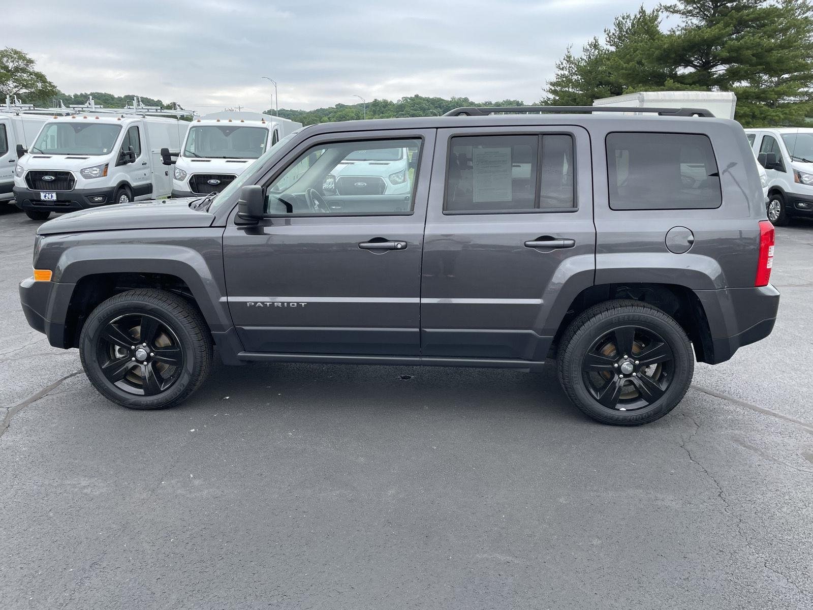 Used 2017 Jeep Patriot Latitude with VIN 1C4NJRFB6HD105727 for sale in East Peoria, IL
