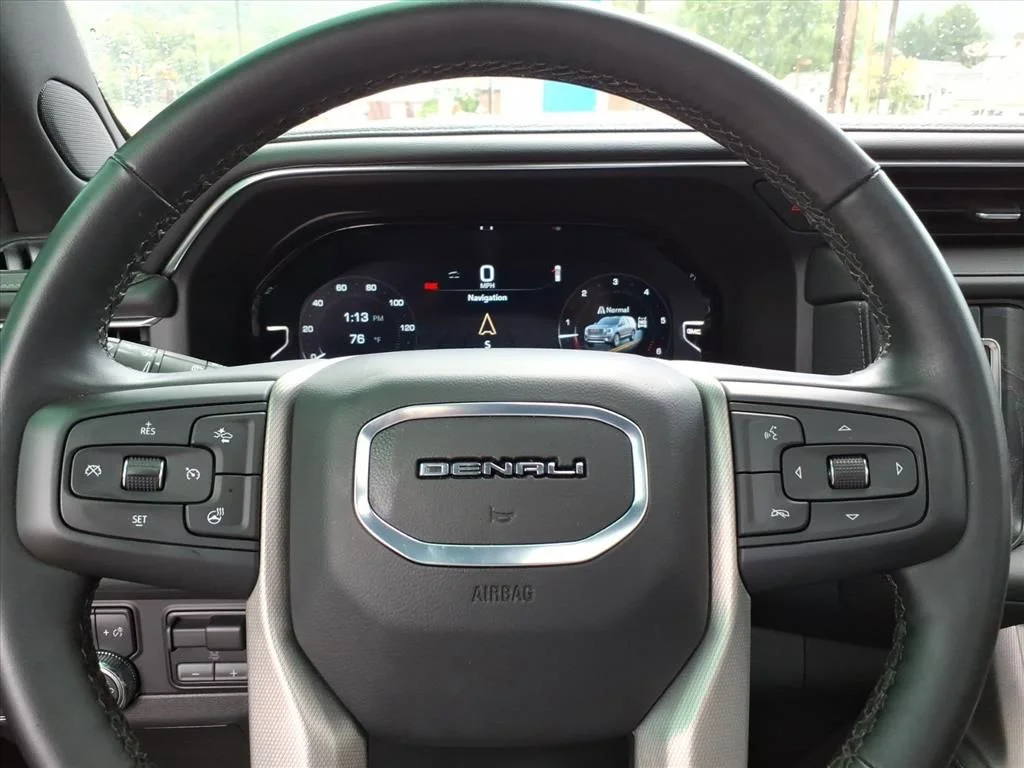 Used 2024 Black GMC Denali image 21