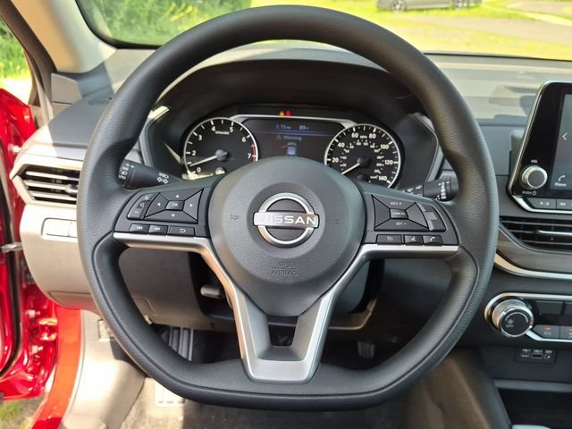 New 2026 Scarlet Ember Tintcoat Nissan SV image 12