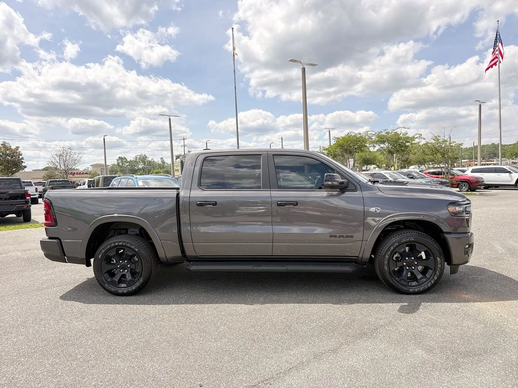 New 2026 Granite Crystal Metallic Clear-Coat Exterior Paint RAM Big Horn/Lone Star image 2