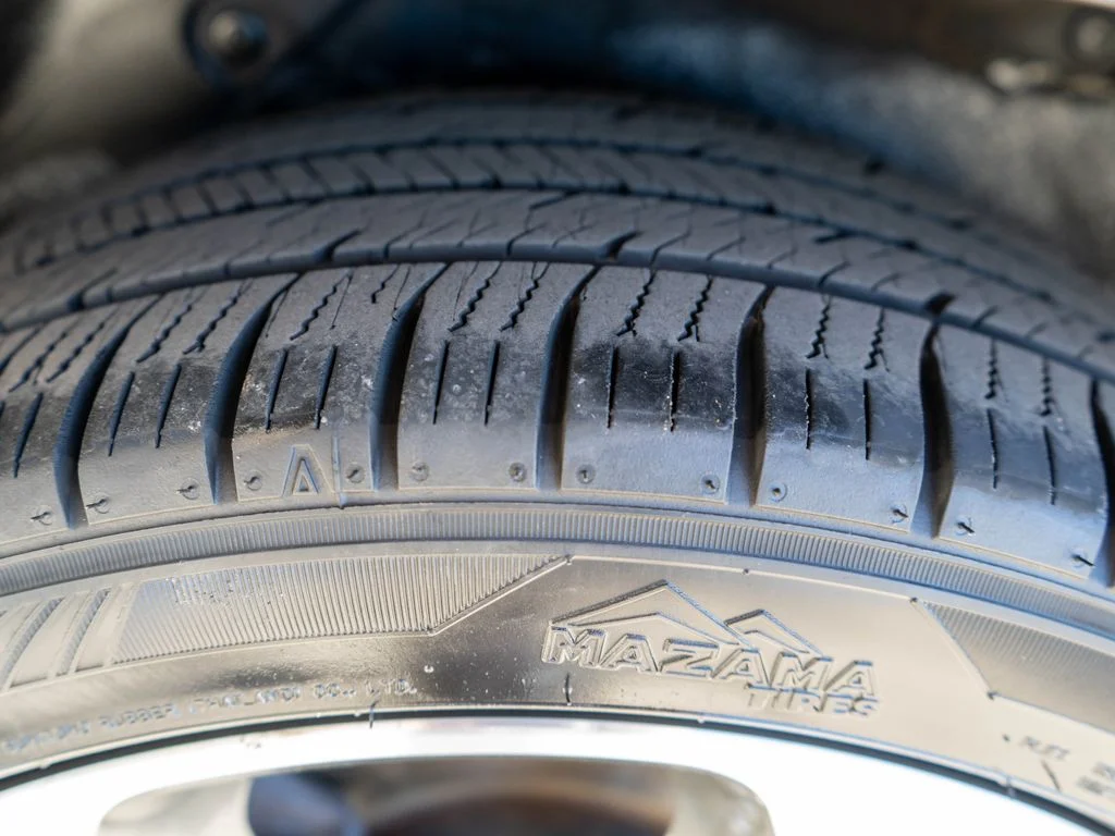 Used 2014 Blue Kia EX image 31