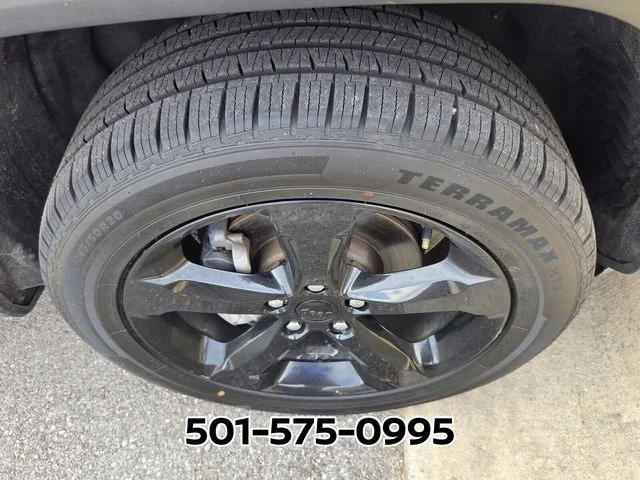 Used 2023 White Jeep Altitude X image 9