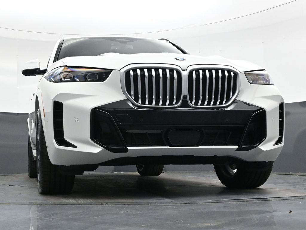 Used 2026 Alpine White BMW xDrive40i image 34