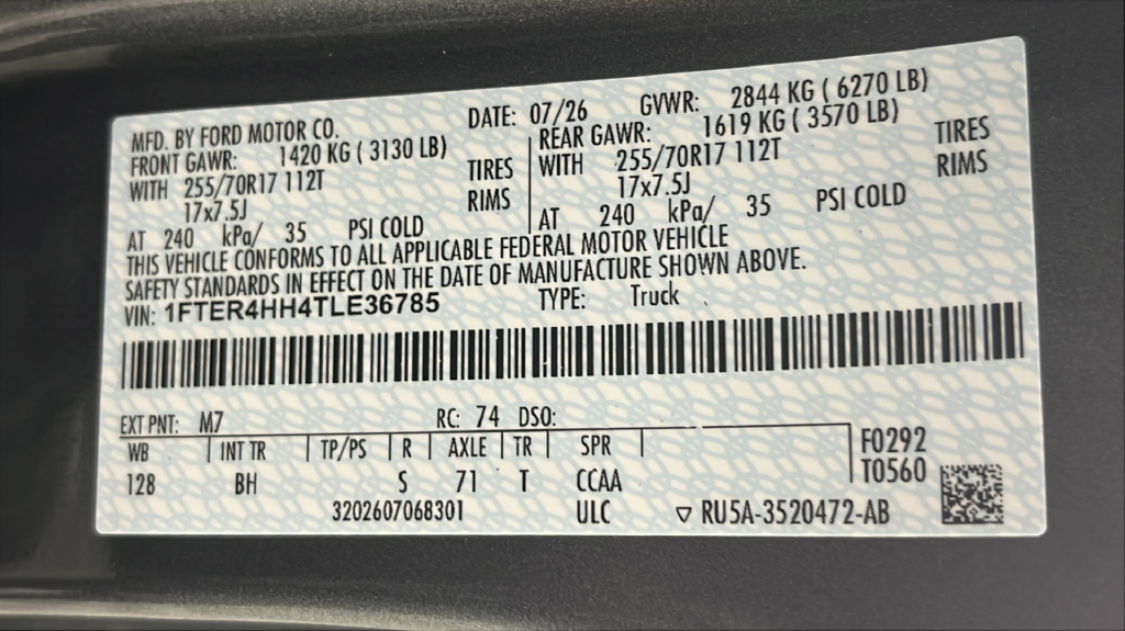 New 2026 Carbonized Gray Metallic Ford XLT image 34