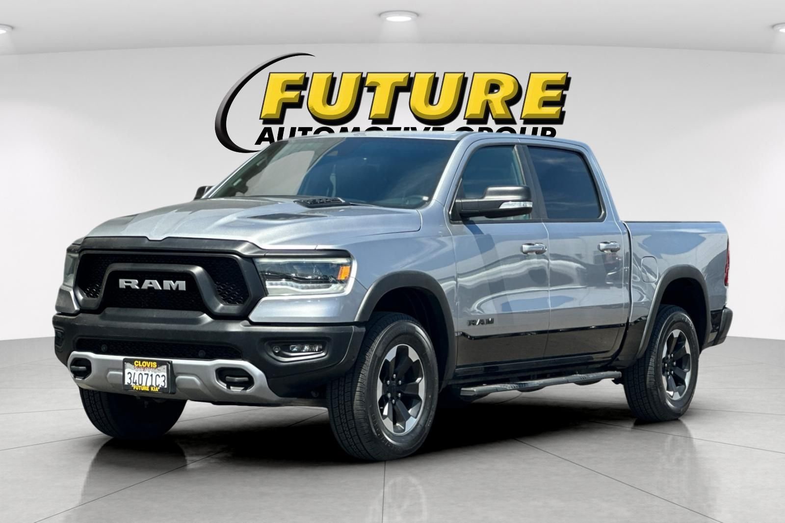 Used 2021 Silver Ram Rebel image 8