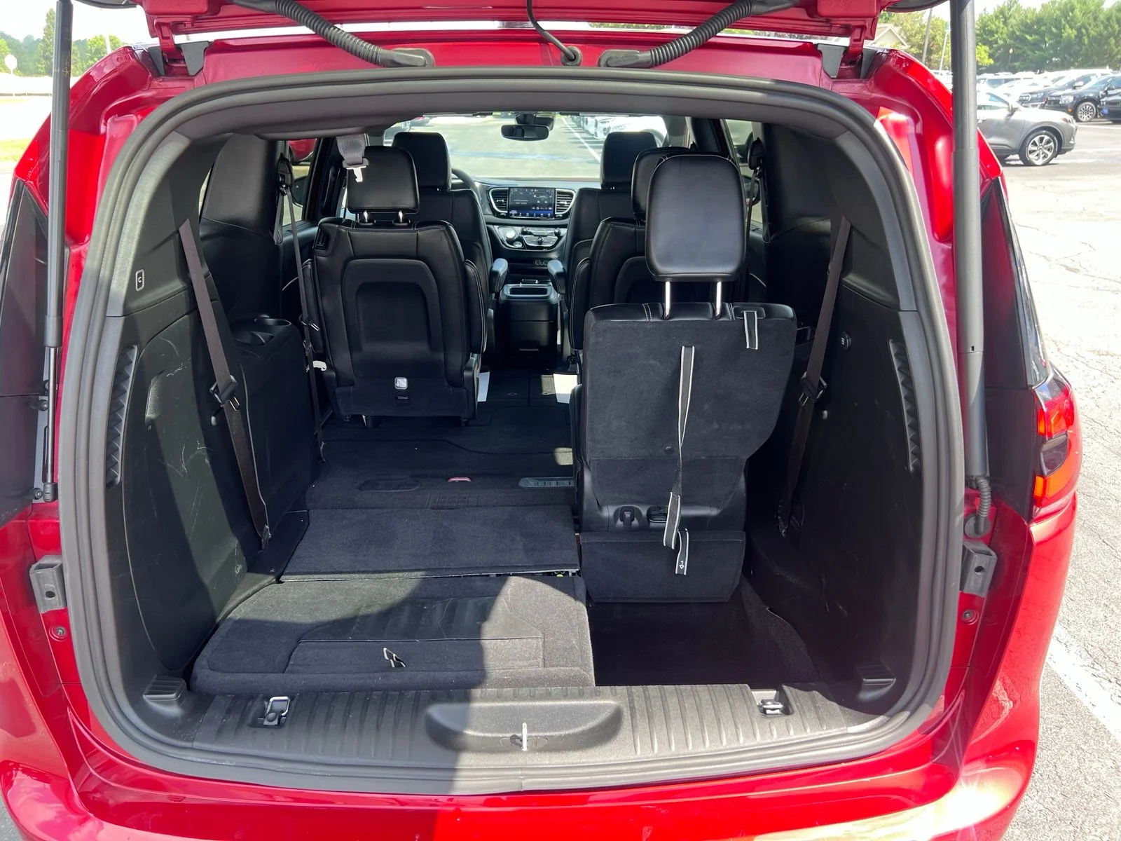 Used 2025 Red Chrysler Select image 8