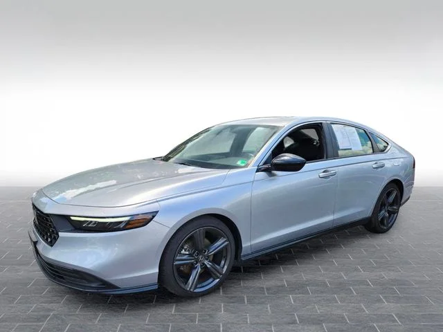 Used 2024 Silver Honda Sport image 3