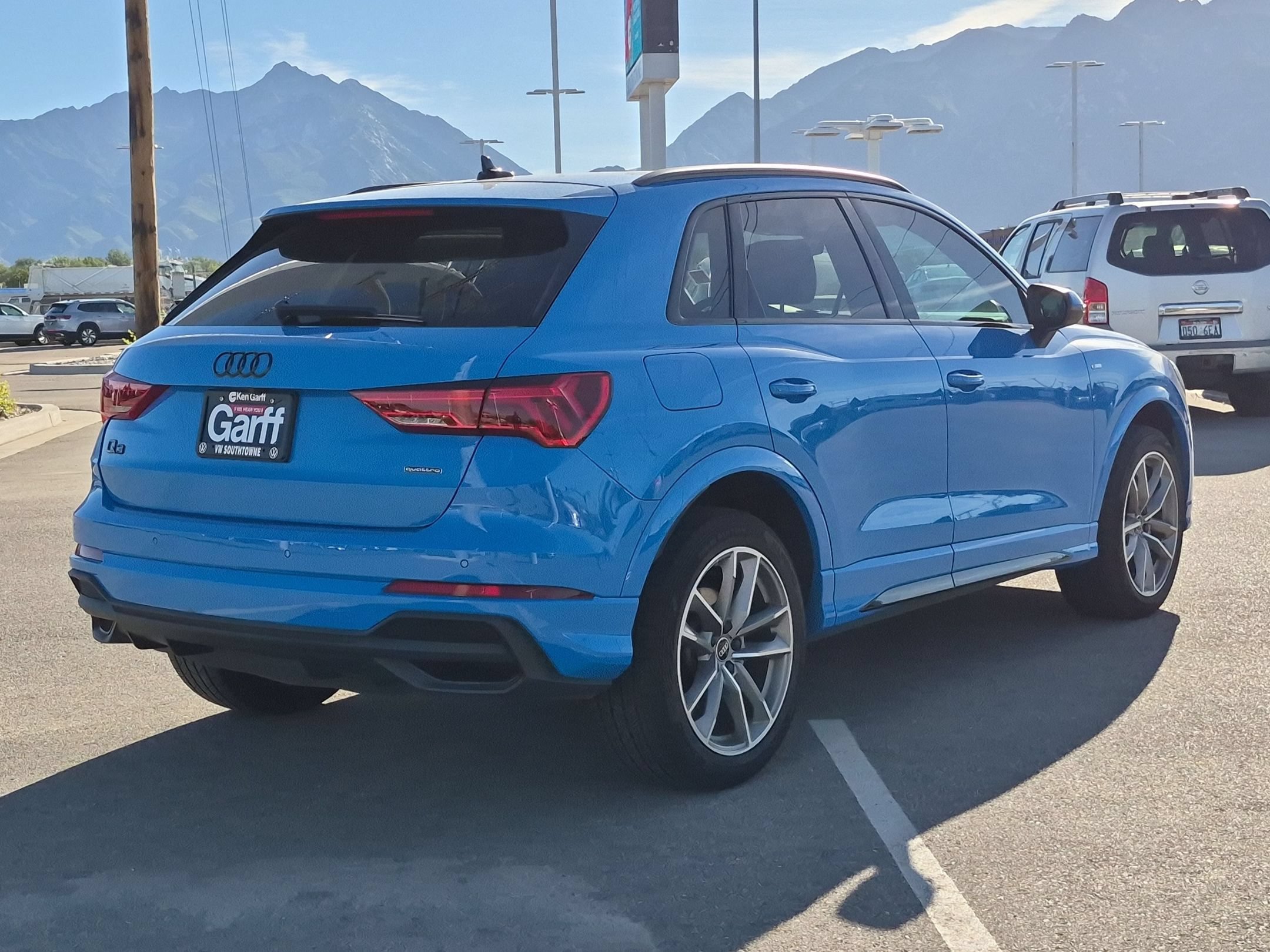 Used 2022 Blue Audi S line Premium Plus image 3