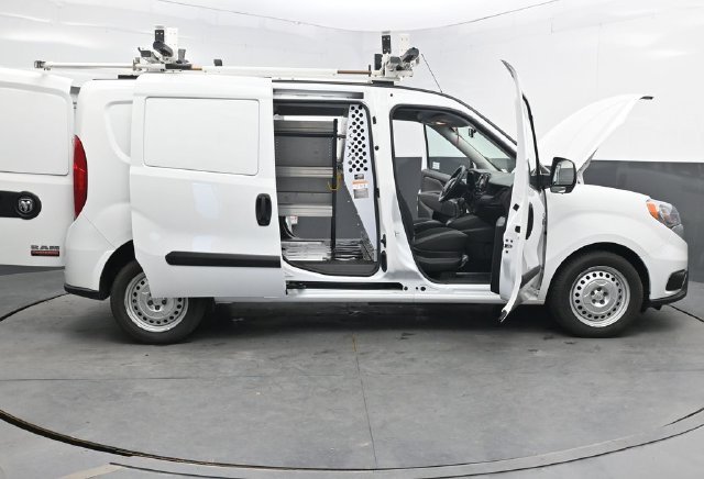 Used 2022 White Ram Base image 50