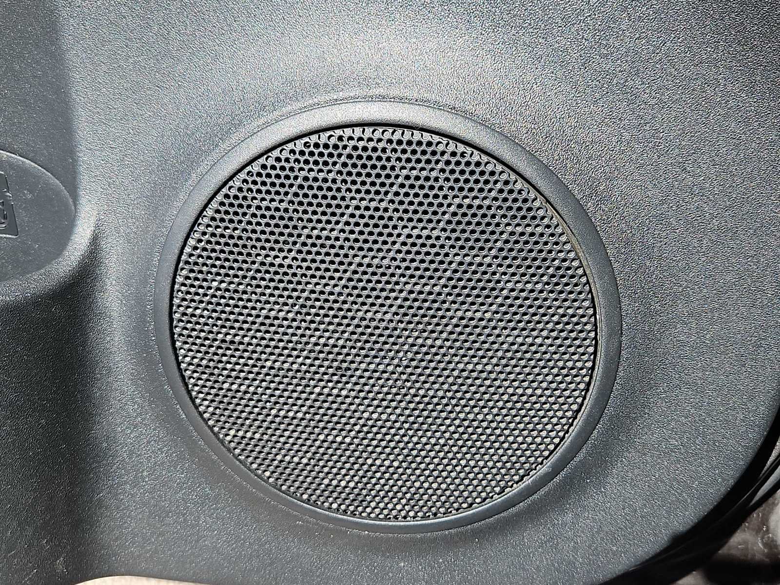 Used 2008 Blackberry Crush Metallic Scion  image 27