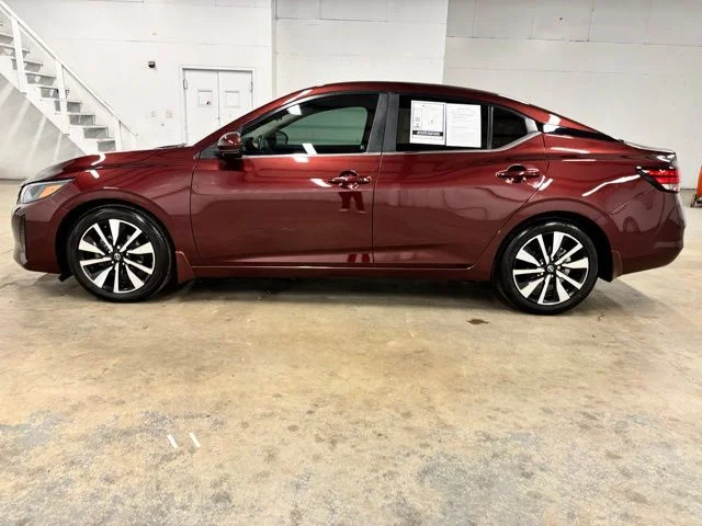 Used 2024 White Nissan SV image 4