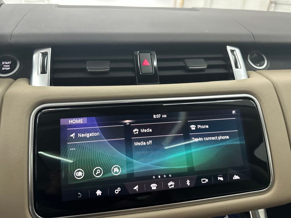 Used 2018 White Land Rover Supercharged image 17