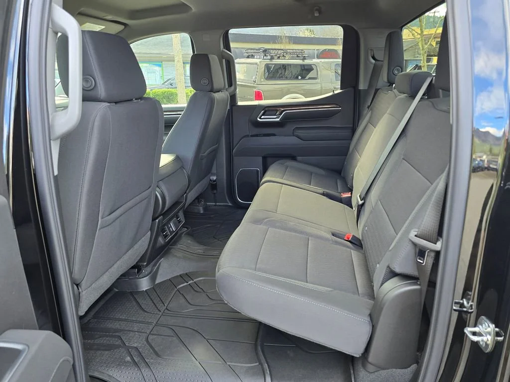 2026 Chevrolet Silverado 1500 LT - Photo 17
