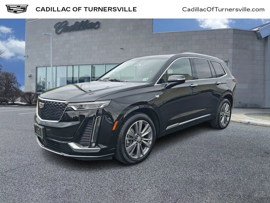 Certified Used 2025 Stellar Black Metallic Cadillac Premium Luxury image 1