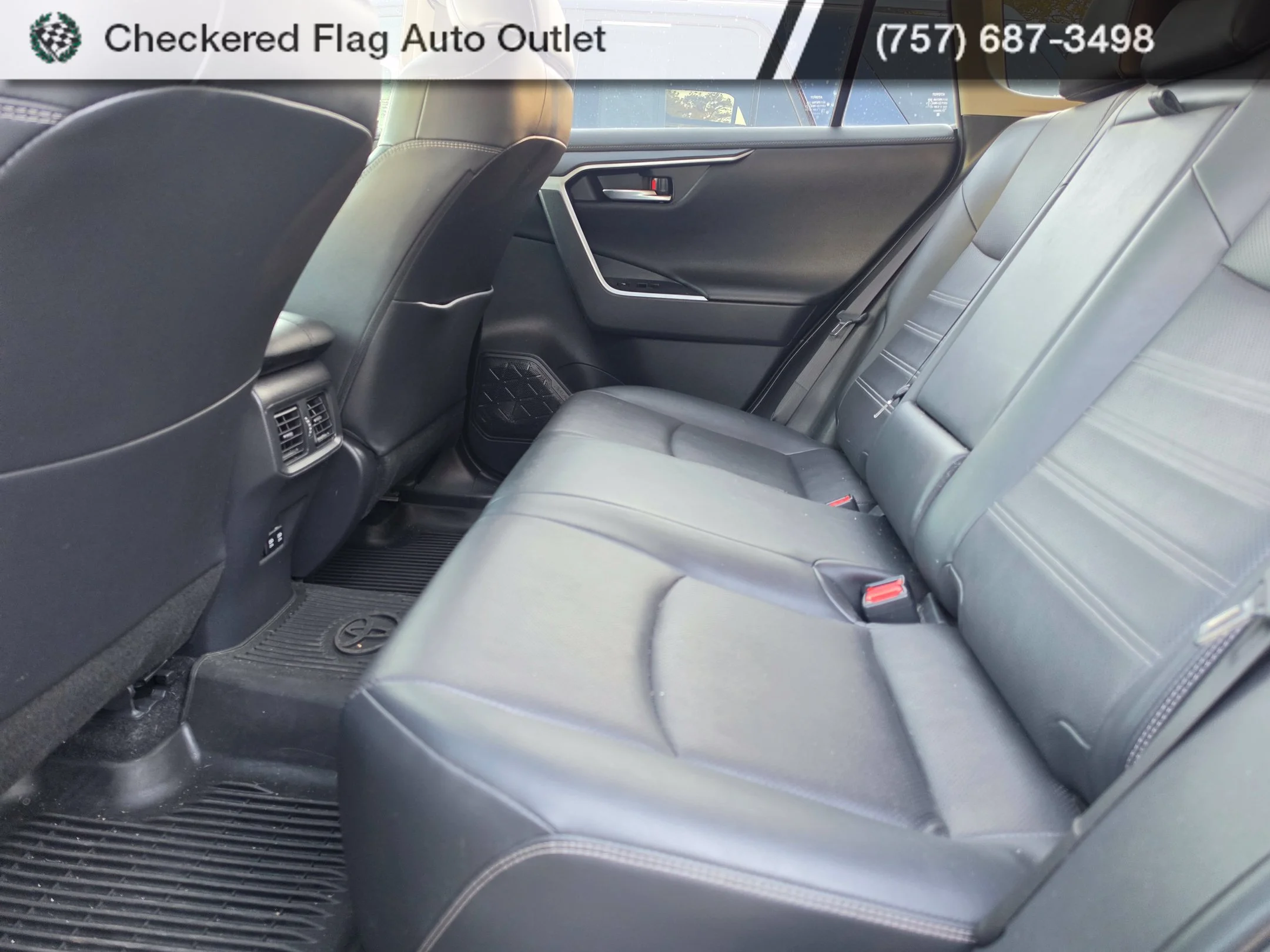 Used 2019 Blizzard Pearl Toyota Limited image 20