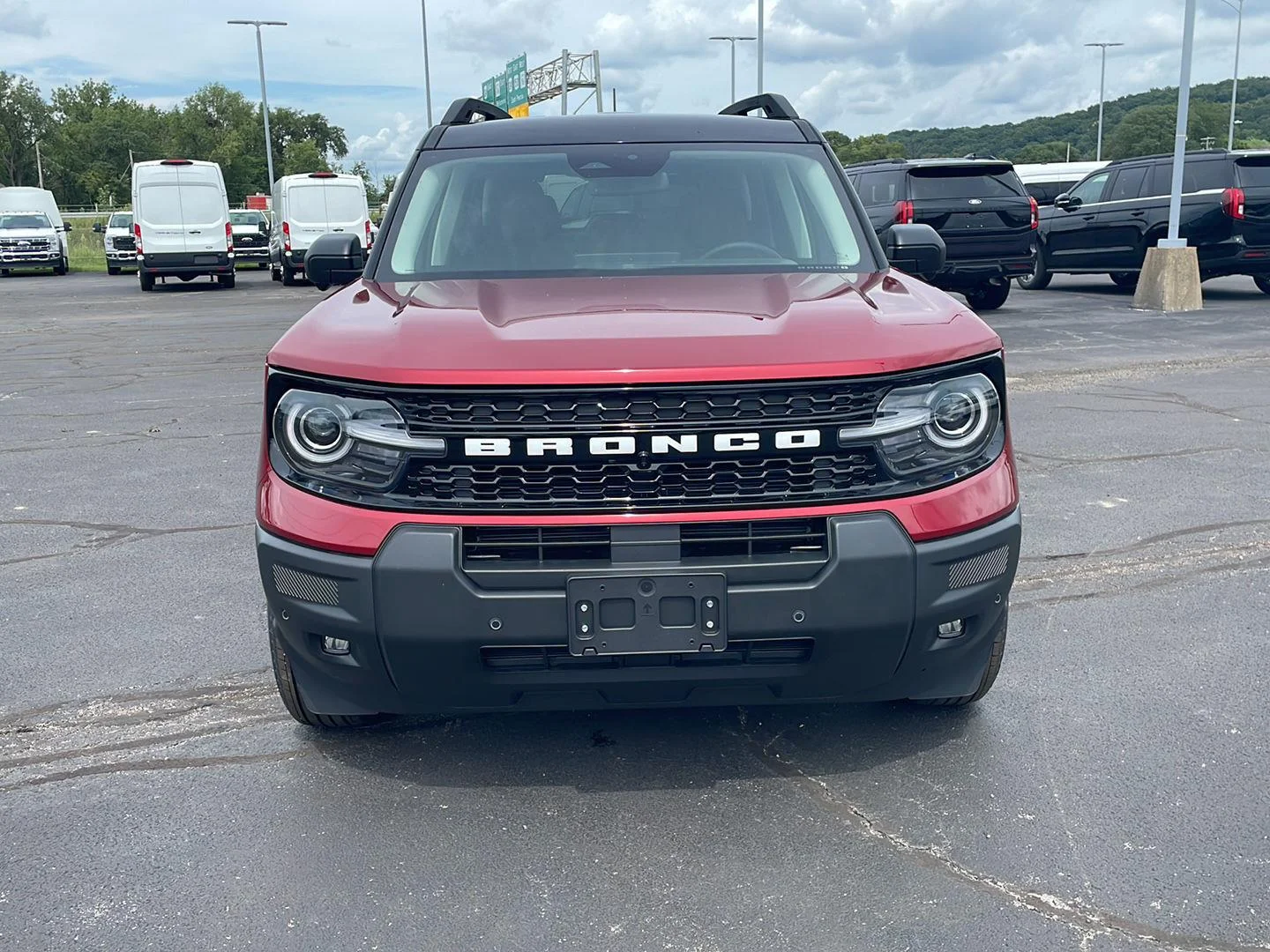 New 2026 Ruby Red Metallic Tinted Clearcoat Ford Outer Banks image 8