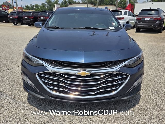 Used 2022 Blue Chevrolet LT image 2
