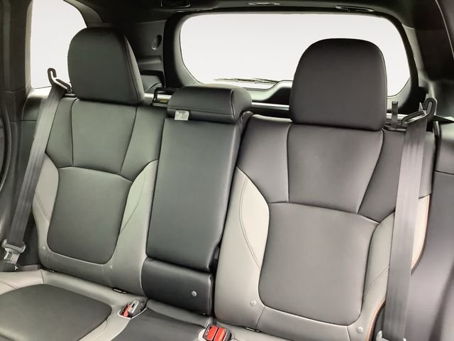 New 2026 CRYSTAL WHITE PEARL Subaru Sport Onyx Edition image 13