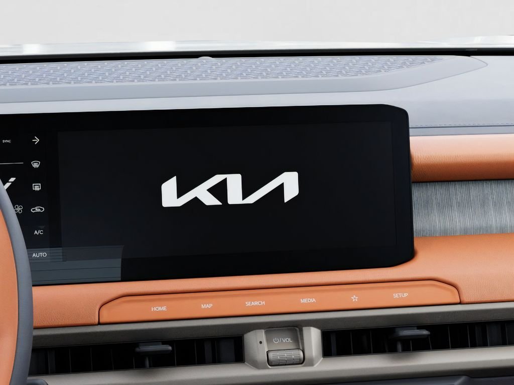 New 2027 White Kia SX Prestige image 20