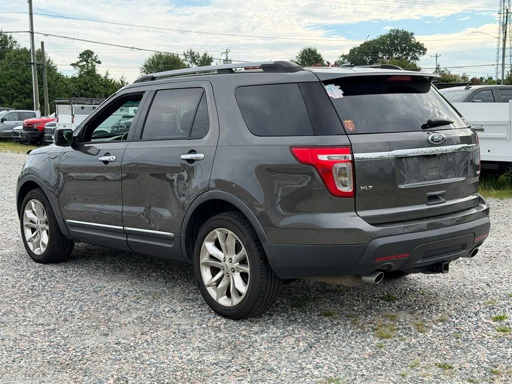 Used 2015  Ford XLT image 6