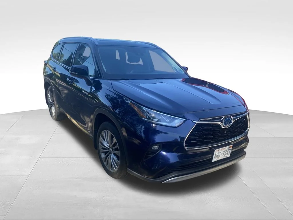 Used 2020 Blueprint Toyota Platinum image 3