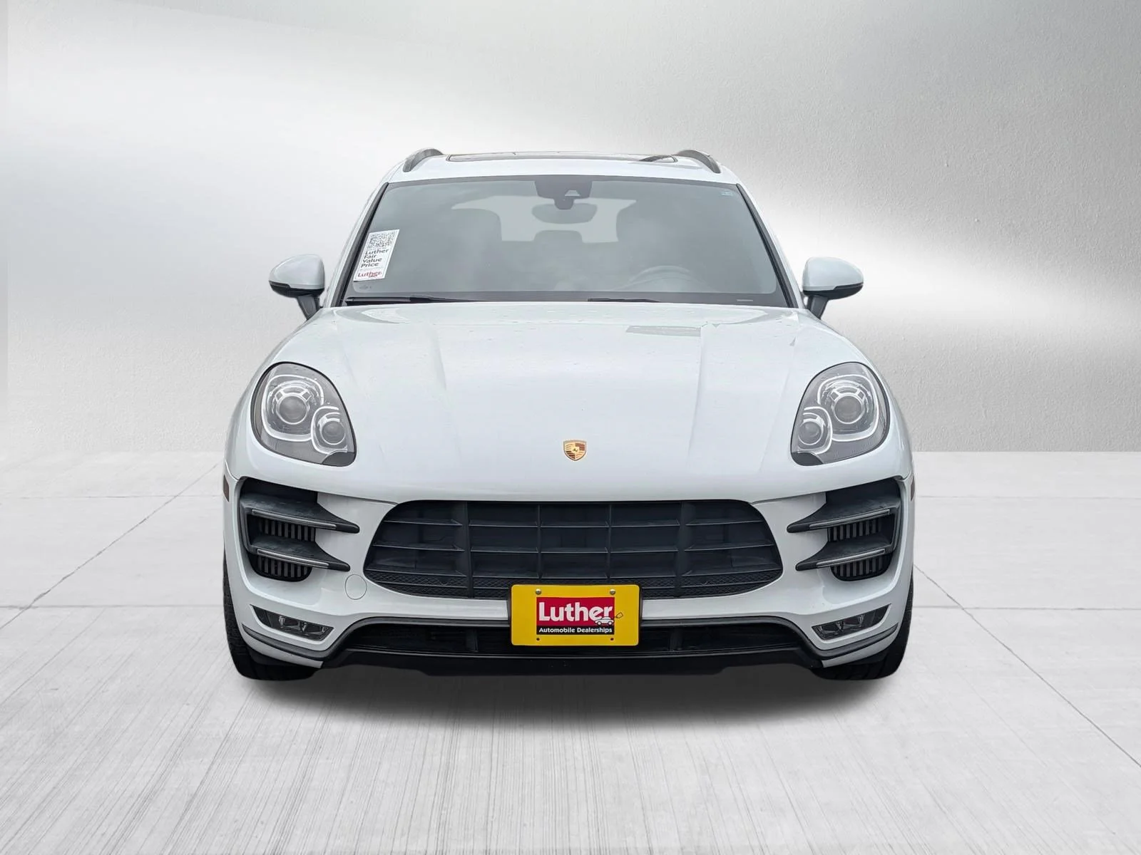 Used 2018 Porsche Macan Turbo with VIN WP1AF2A55JLB70071 for sale in Minneapolis, Minnesota