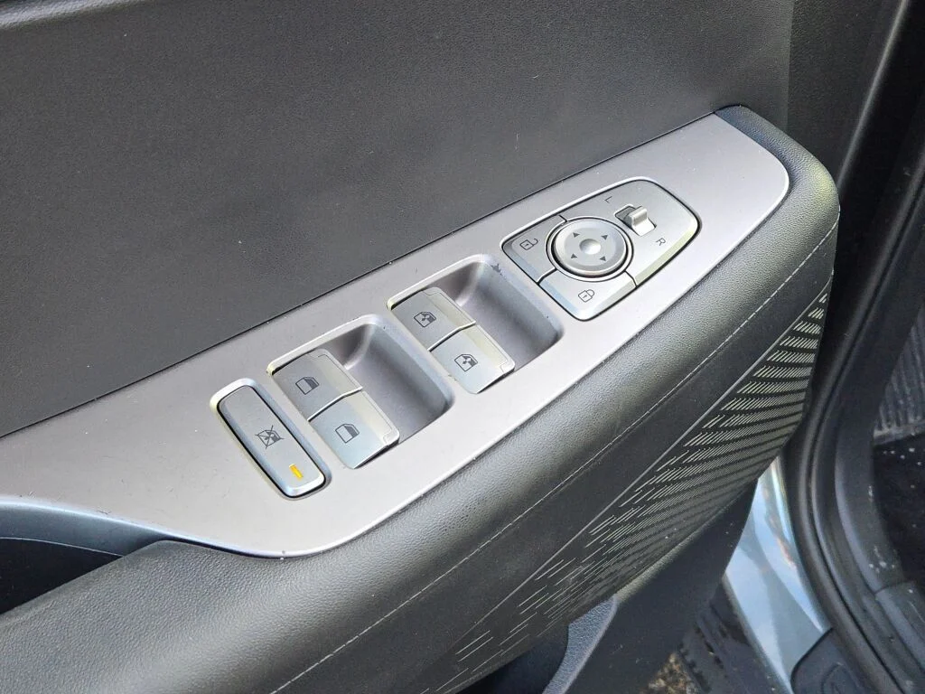 2022 Hyundai Palisade SE - Photo 21