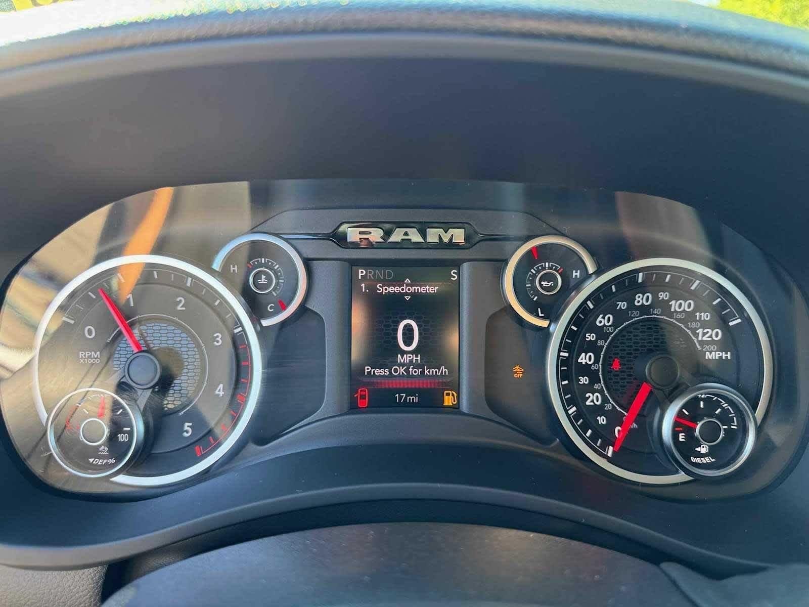 2026 RAM 2500 Tradesman - Photo 15